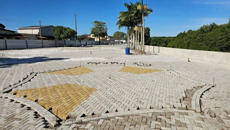 Praça do Peroá ganha nova vida e se prepara para continuar sendo palco das tradições culturais de Mucuri