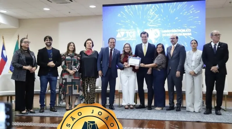 Prefeita Carla Chácara recebe em Salvador Selo de Transparência dos Festejos Juninos 2026