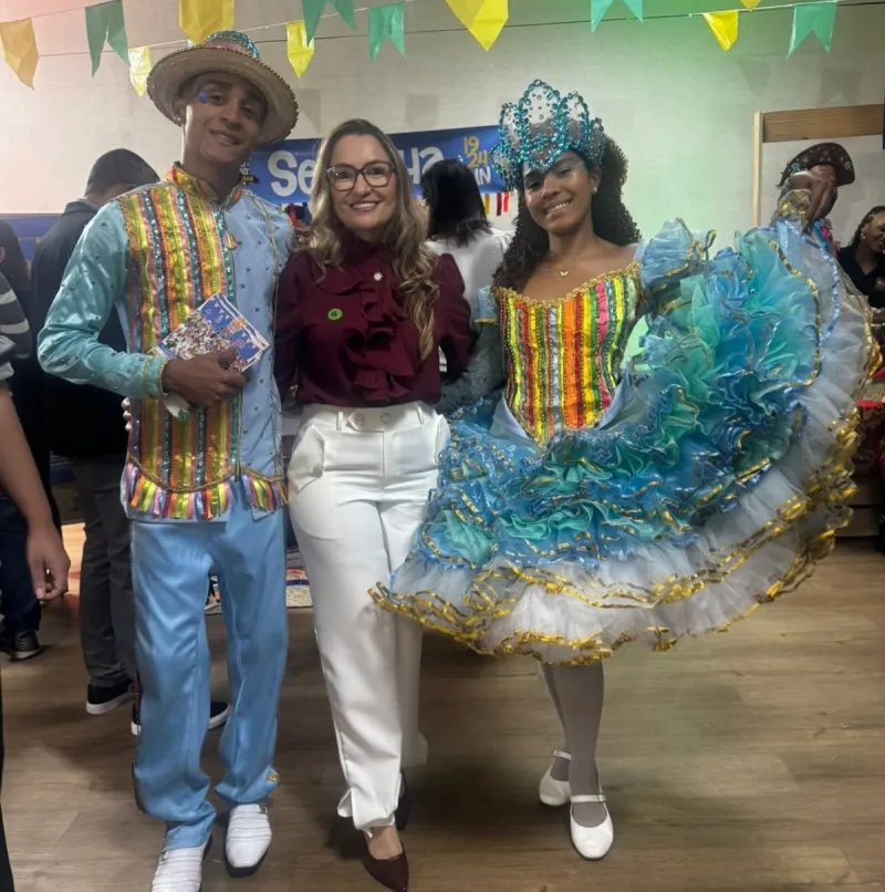 Prefeita Carla Chácara recebe em Salvador Selo de Transparência dos Festejos Juninos 2026