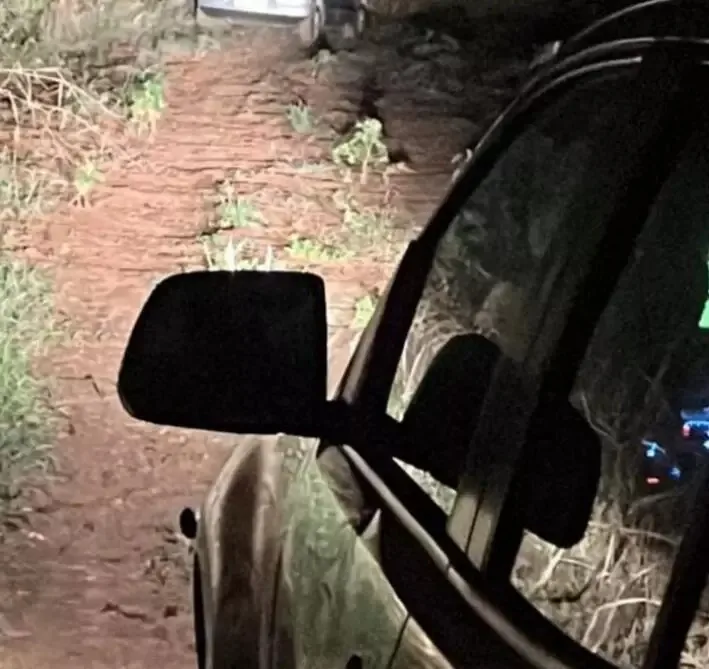 Mulher sequestrada é encontrada morta dentro do próprio carro; três suspeitos são presos Mulher sequestrada é encontrada morta dentro do próprio carro; três suspeitos são presos