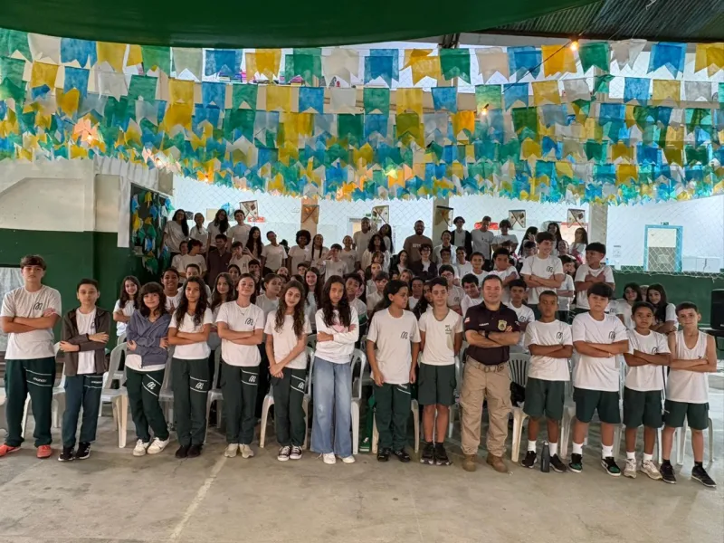 Polícia Civil promove palestra sobre Bullying e Cyberbullying para estudantes em Porto Seguro