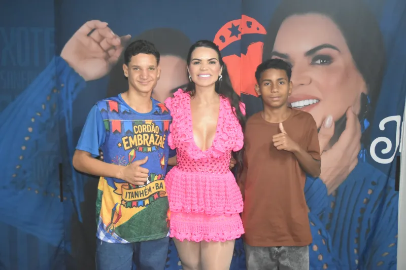 Arraiá do Água Preta movimenta Itanhém e reforça tradição junina com resgate cultural e anúncio de investimentos Arraiá do Água Preta movimenta Itanhém e reforça tradição junina com resgate cultural e anúncio de investimentos