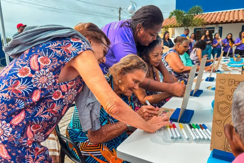 Secretaria de Assistência Social realiza ação especial no Lar dos Idosos do Prado