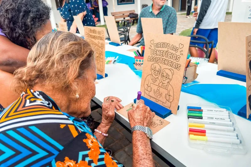 Secretaria de Assistência Social realiza ação especial no Lar dos Idosos do Prado