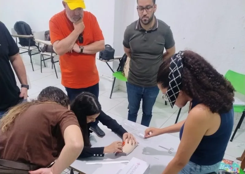 Mucuri investe na saúde da mulher com treinamento inédito para inserção de contraceptivos de longa duração