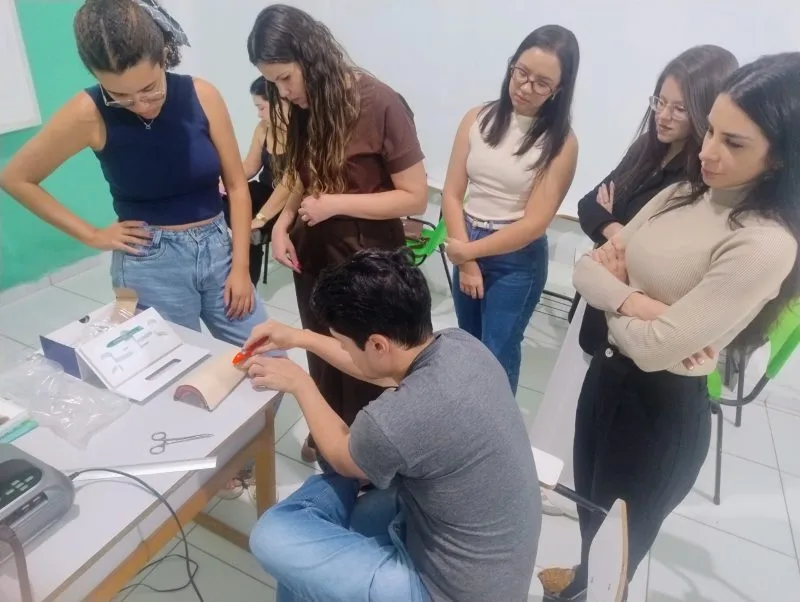 Mucuri investe na saúde da mulher com treinamento inédito para inserção de contraceptivos de longa duração