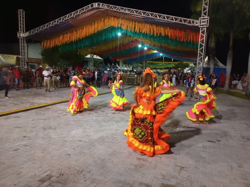 Prefeitura de Mucuri abre oficialmente a 29ª edição do Forró do Peroá e celebra a cultura e as tradições juninas