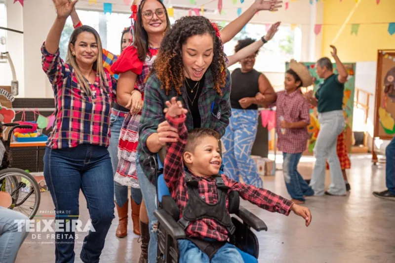 São João transforma rotina do CER IV com programação especial para pacientes e familiares