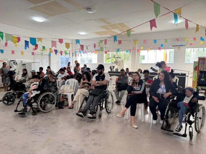 CER IV de Teixeira de Freitas entrega equipamentos de tecnologia assistiva e amplia autonomia de pacientes