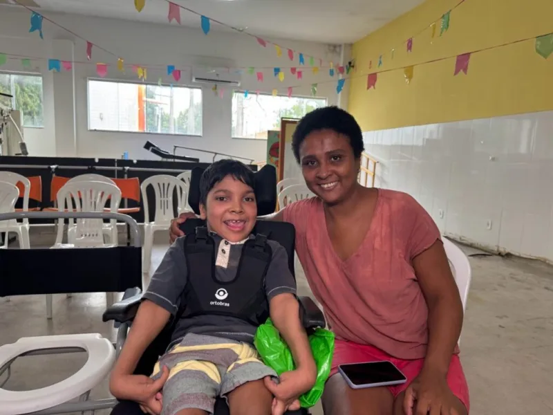 CER IV de Teixeira de Freitas entrega equipamentos de tecnologia assistiva e amplia autonomia de pacientes