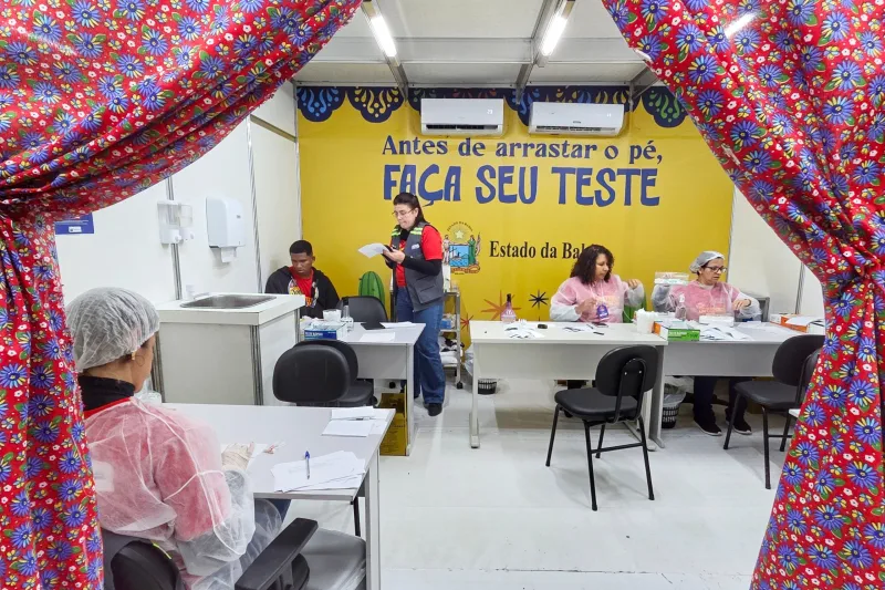 Com recorde de atendimentos, posto da Sesab no Pedrão de Eunápolis reforça prevenção às ISTs Com recorde de atendimentos, posto da Sesab no Pedrão de Eunápolis reforça prevenção às ISTs
