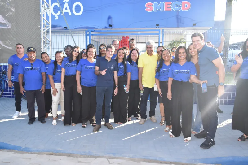 Com ACM Neto, João Roma e Robinho, Luciana Machado entrega importantes obras em Nova Viçosa