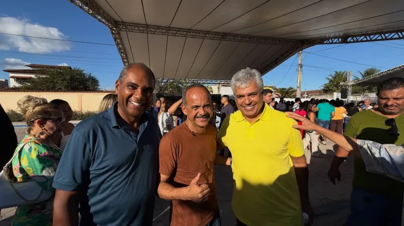 Prefeito Robertinho participa de encontro com  ACN Neto pré-candidato ao Governo da Bahia  em Posto da Mata