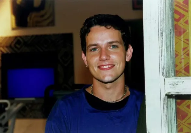 Morre Edward Boggiss, ator de ‘Malhação’ e ‘Sandy e Junior’, aos 49 anos
