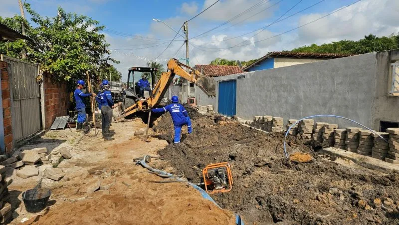 Obra de esgotamento sanitário avança no bairro Ettori Gazzinelli e reforça compromisso de Mucuri com a saúde e o meio ambiente Obra de esgotamento sanitário avança no bairro Ettori Gazzinelli e reforça compromisso de Mucuri com a saúde e o meio ambiente