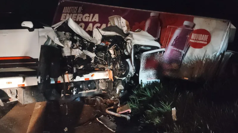 Casal de Teixeira de Freitas morre em acidente na BR-101, em Caravelas