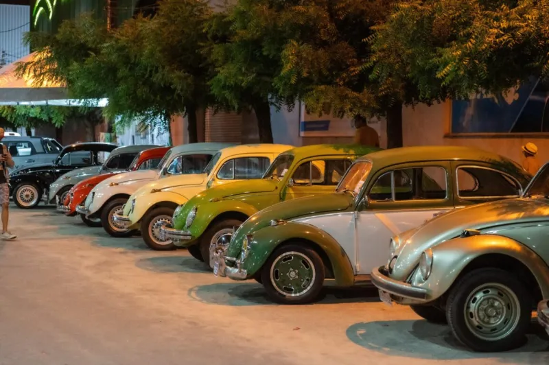 Exposição de carros antigos e shows de rock movimentam Teixeira de Freitas neste fim de semana
