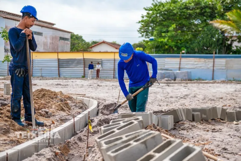 Nova praça com inspiração oriental começa a ser construída no Recanto do Lago, em Teixeira de Freitas