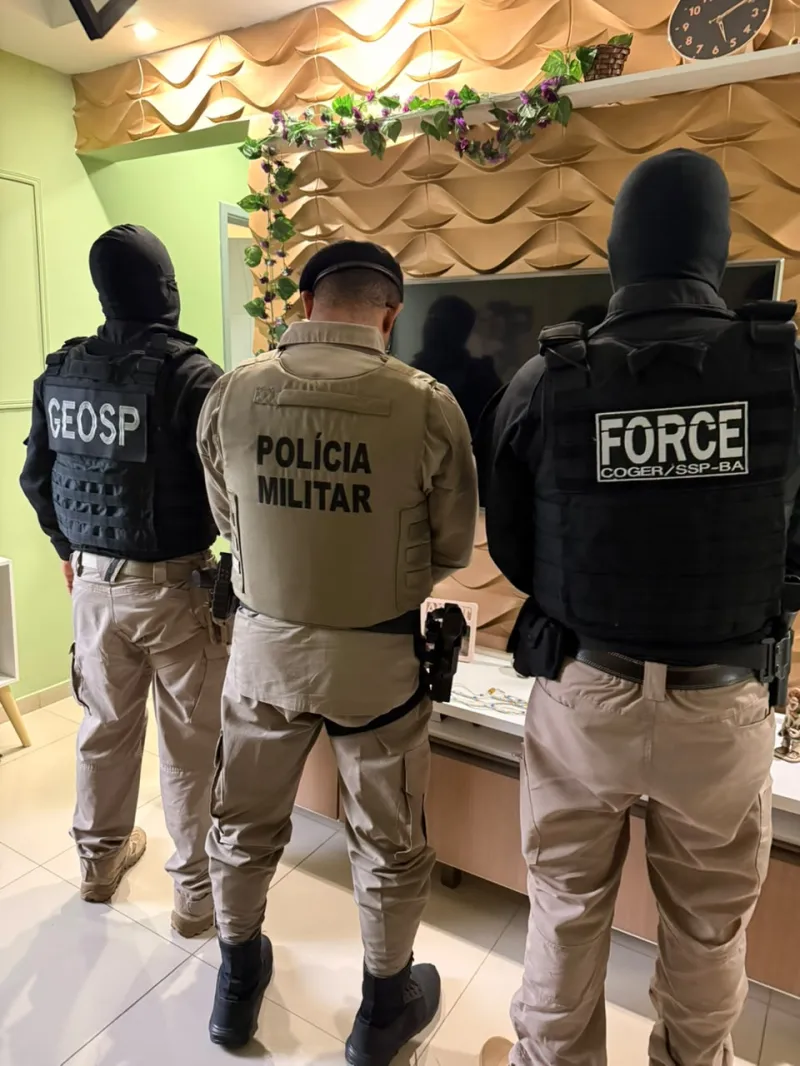 Seis policiais militares são alvos  da operação do MP/BA por homicídios de dois jovens 