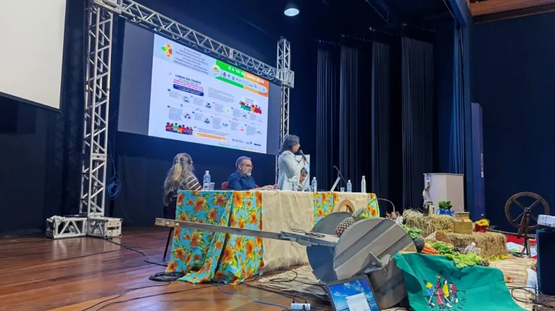 Teixeira de Freitas participa de encontro internacional e avança na construção das Diretrizes da Educação do Campo