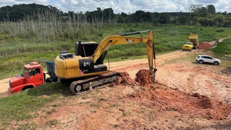 Prefeitura de Mucuri fortalece infraestrutura rural com ampla recuperação da estrada da Jacutinga