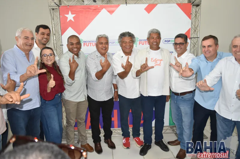 Multidão participa de encontro do PGP em Teixeira de Freitas com presença de Jerônimo Rodrigues e lideranças do Extremo Sul Multidão participa de encontro do PGP em Teixeira de Freitas com presença de Jerônimo Rodrigues e lideranças do Extremo Sul
