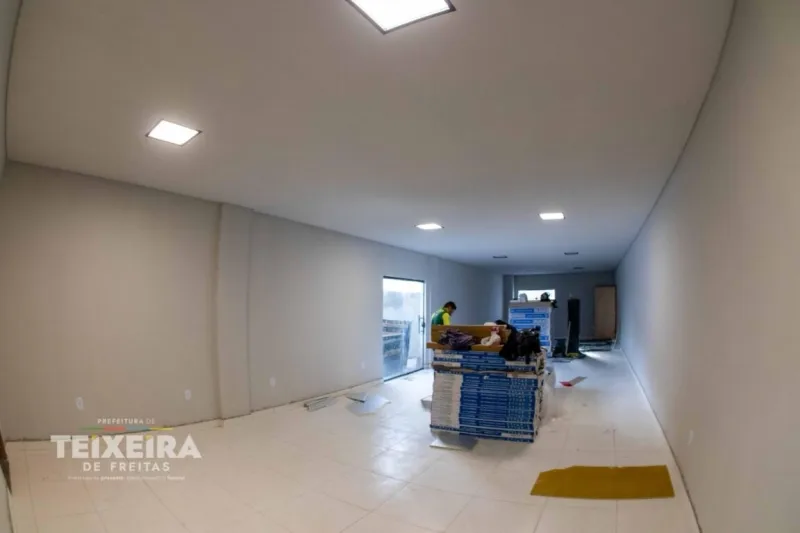 Construção do auditório da Escola Antônio Chicon Sobrinho entra em fase final de execução