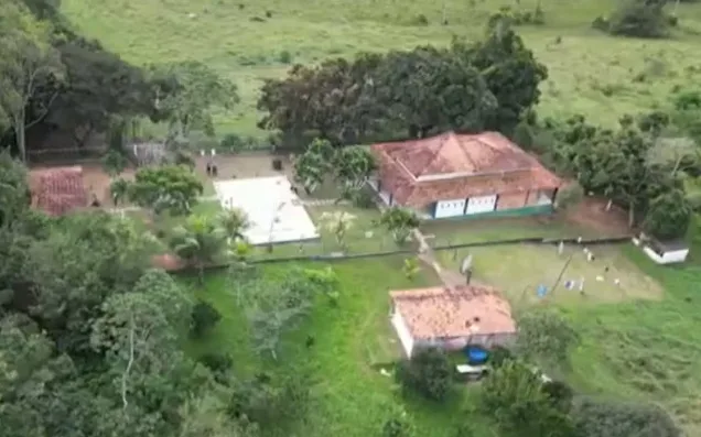 Polícia resgata 39 internos e investiga clínica por tortura, homicídios e cárcere privado na Bahia