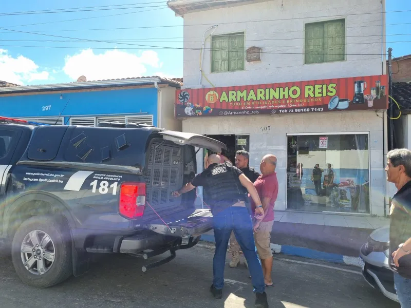 Homem é preso por incêndio criminoso de carro em Jucuruçu Homem é preso por incêndio criminoso de carro em Jucuruçu