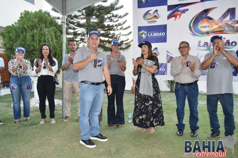 Prefeito Tonzinho recebe deputada Cláudia Oliveira e reforça parceria em prol de Lajedão