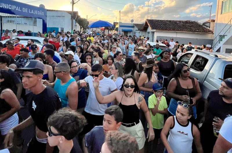 Lajedão encerra com arrastão as comemorações pelos seus 64 anos de emancipação política