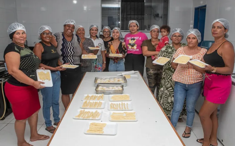Projeto da Promoção Social leva conhecimento e novas perspectivas de renda às famílias teixeirenses