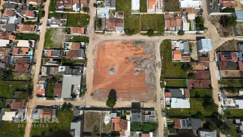Prefeitura de Teixeira de Freitas inicia construção de complexo esportivo no Sector Bahia Sul
