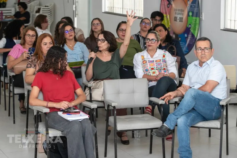 Construção do novo Plano Municipal de Educação ganha força em Teixeira de Freitas Construção do novo Plano Municipal de Educação ganha força em Teixeira de Freitas