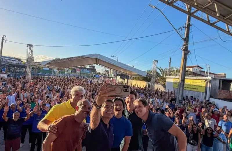 Com ACM Neto, João Roma e Robinho, Luciana Machado entrega importantes obras em Nova Viçosa