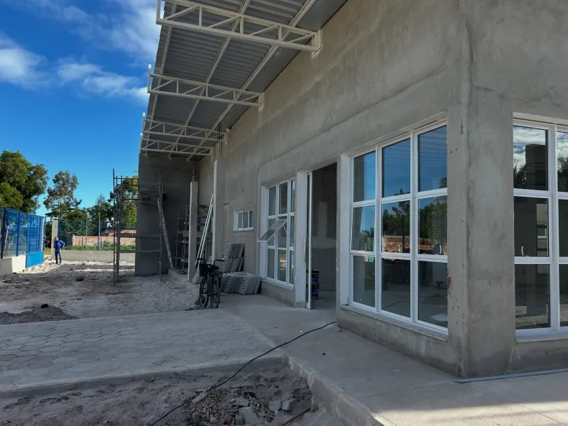 Nova Viçosa avança com obras de construção de nova Unidade Básica de Saúde