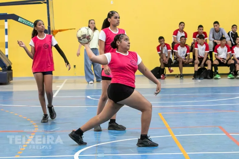 Com apresentações e competições, Jogos Estudantis movimentam a comunidade escolar de Teixeira de Freitas