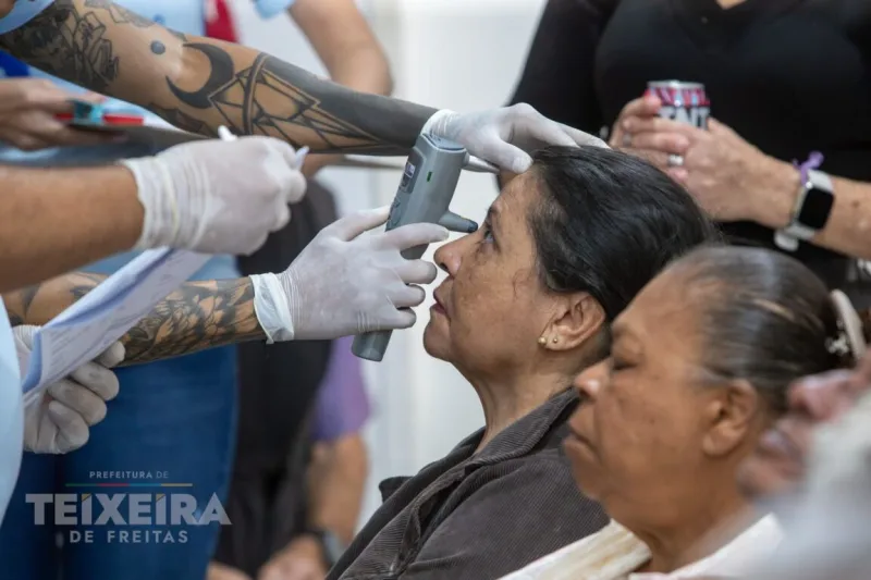 Teixeira de Freitas realiza atendimento oftalmológico para 667 pacientes com glaucoma