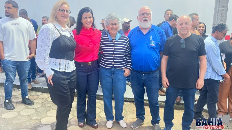 Transformação e dignidade: Colônia Nova celebra a entrega de importante pacote de obras em Nova Viçosa