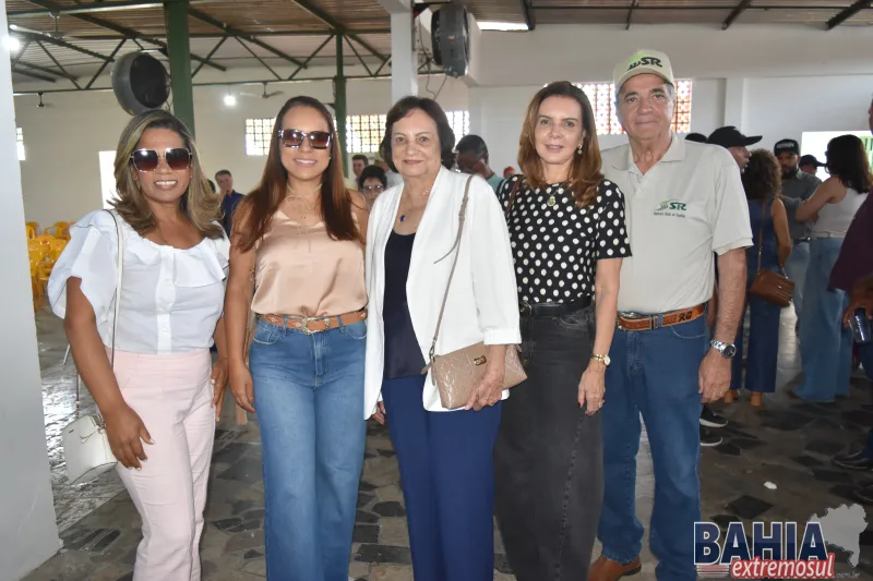 Sindicato Rural de Itanhém destaca força da pecuária durante abertura da 24ª Exponhém Sindicato Rural de Itanhém destaca força da pecuária durante abertura da 24ª Exponhém