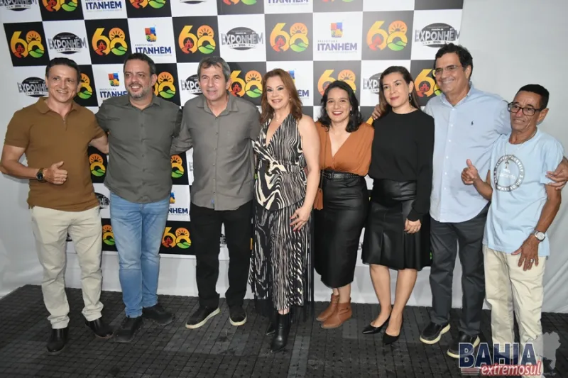 Segunda noite da Exponhém confirma sucesso da festa pelos 68 anos de Itanhém