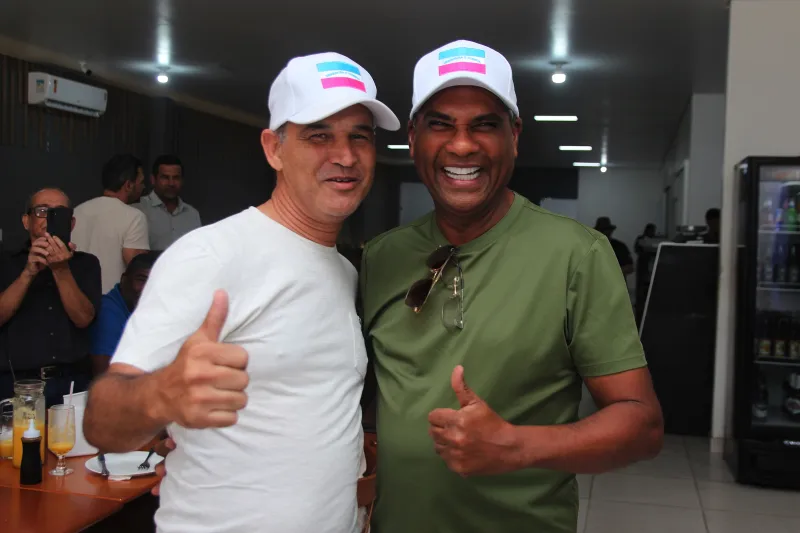 Ao reunir profissionais da comunicação, Robertinho reforçou que a imprensa tem papel essencial na divulgação das ações públicas e na aproximação entre governo e população.