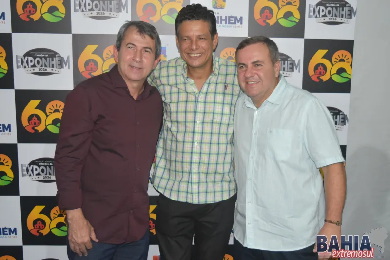 Sucesso de público: 3ª noite da 24ª Exponhém reúne multidão e grandes shows Sucesso de público: 3ª noite da 24ª Exponhém reúne multidão e grandes shows