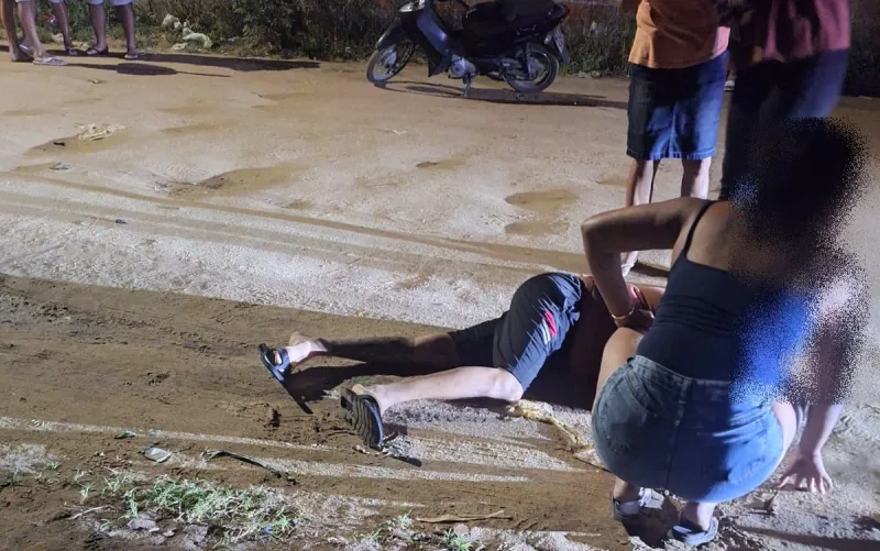 Homem sai de casa após ligação e acaba baleado em Teixeira de Freitas