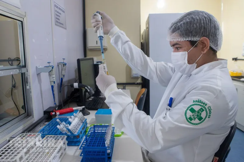 LACEN de Teixeira de Freitas amplia estrutura e prepara modernização para atender até 500 exames por dia