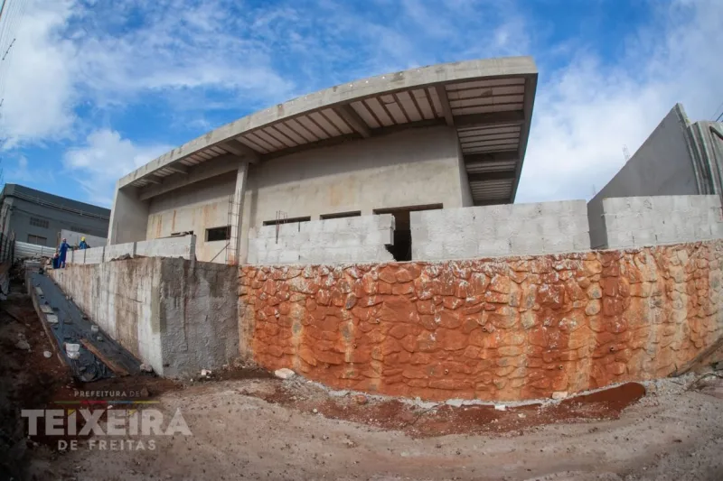 Obra da nova UBS do Redenção avança para etapa de acabamentos