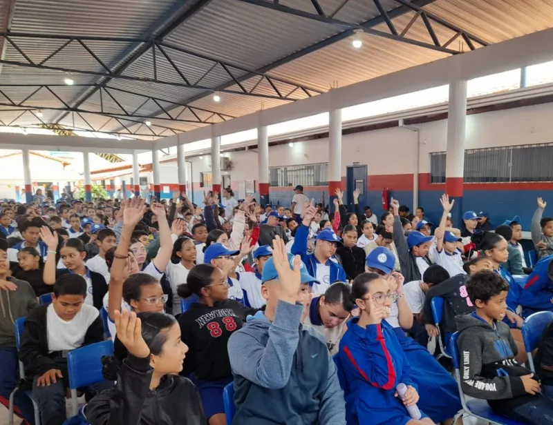 Educação e diversidade: escola de Teixeira de Freitas realiza programação sobre igualdade racial