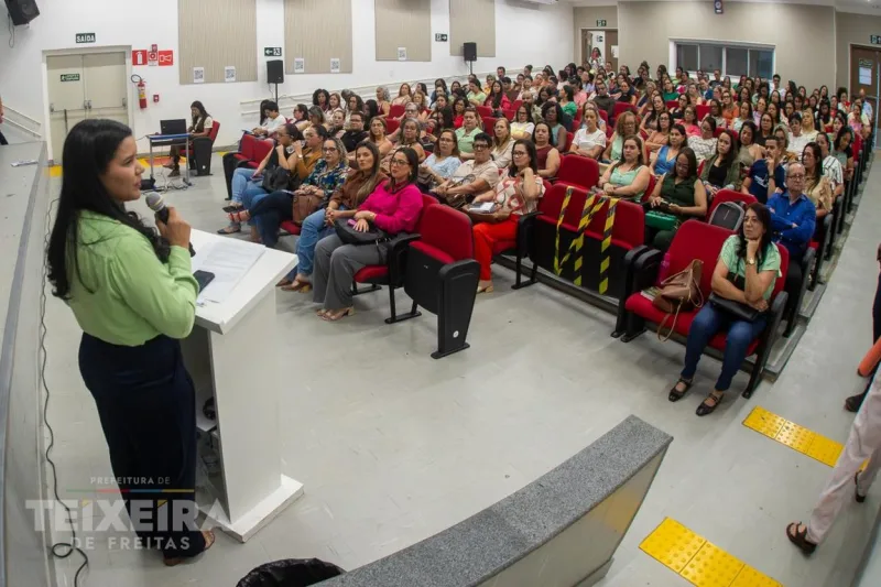 Participação social abre caminho para novo Plano Municipal de Educação de Teixeira de Freitas