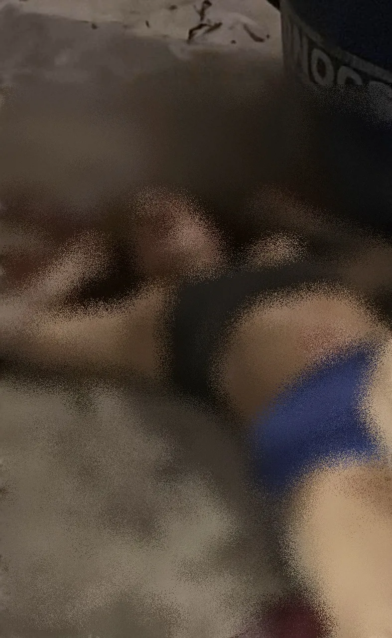 Mulher é morta a tiros após ter casa invadida por cinco homens armados na Bahia Mulher é morta a tiros após ter casa invadida por cinco homens armados na Bahia