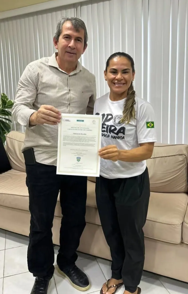 Prefeito Bemtivi recebe capoeirista convocada para a Seleção Brasileira e promete apoio para competição no Peru Prefeito Bemtivi recebe capoeirista convocada para a Seleção Brasileira e promete apoio para competição no Peru
